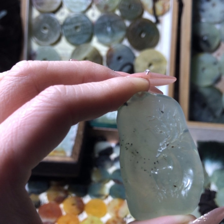 岫玉岫玉挂件未镶嵌