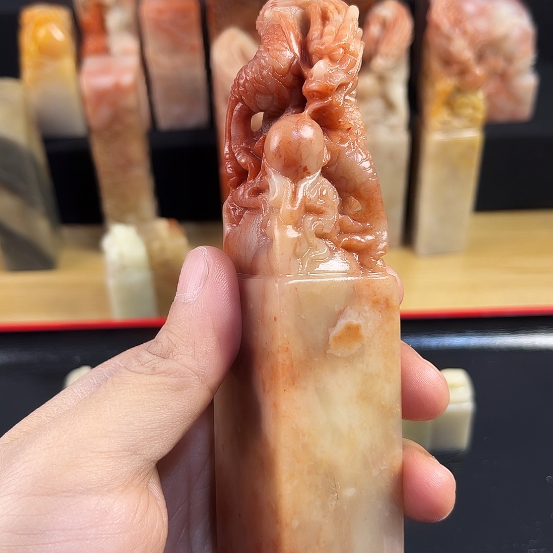 寿山石印石老挝石龙钮3.1