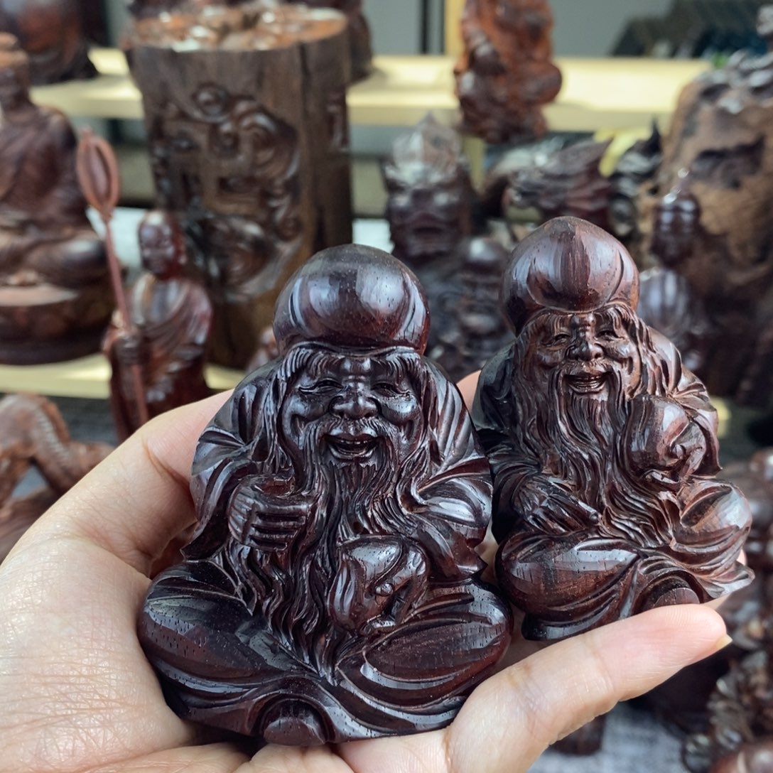 卜***萝檀香紫檀（小叶紫檀）