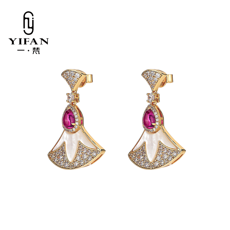 925银合成锆石耳饰 3278--时尚气质百搭白贝镶嵌大小扇子豪镶耳环