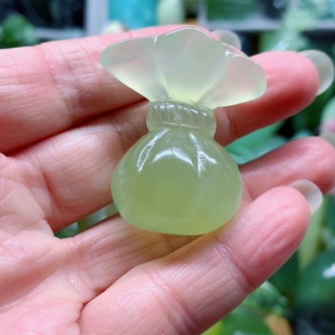 蛇纹石玉未镶嵌手把件