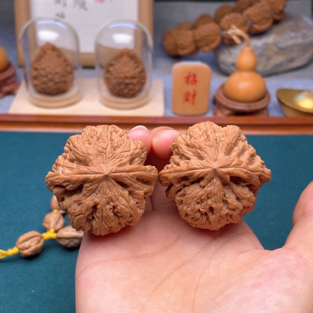 文玩核桃吊坠45尺大粗筋全品
