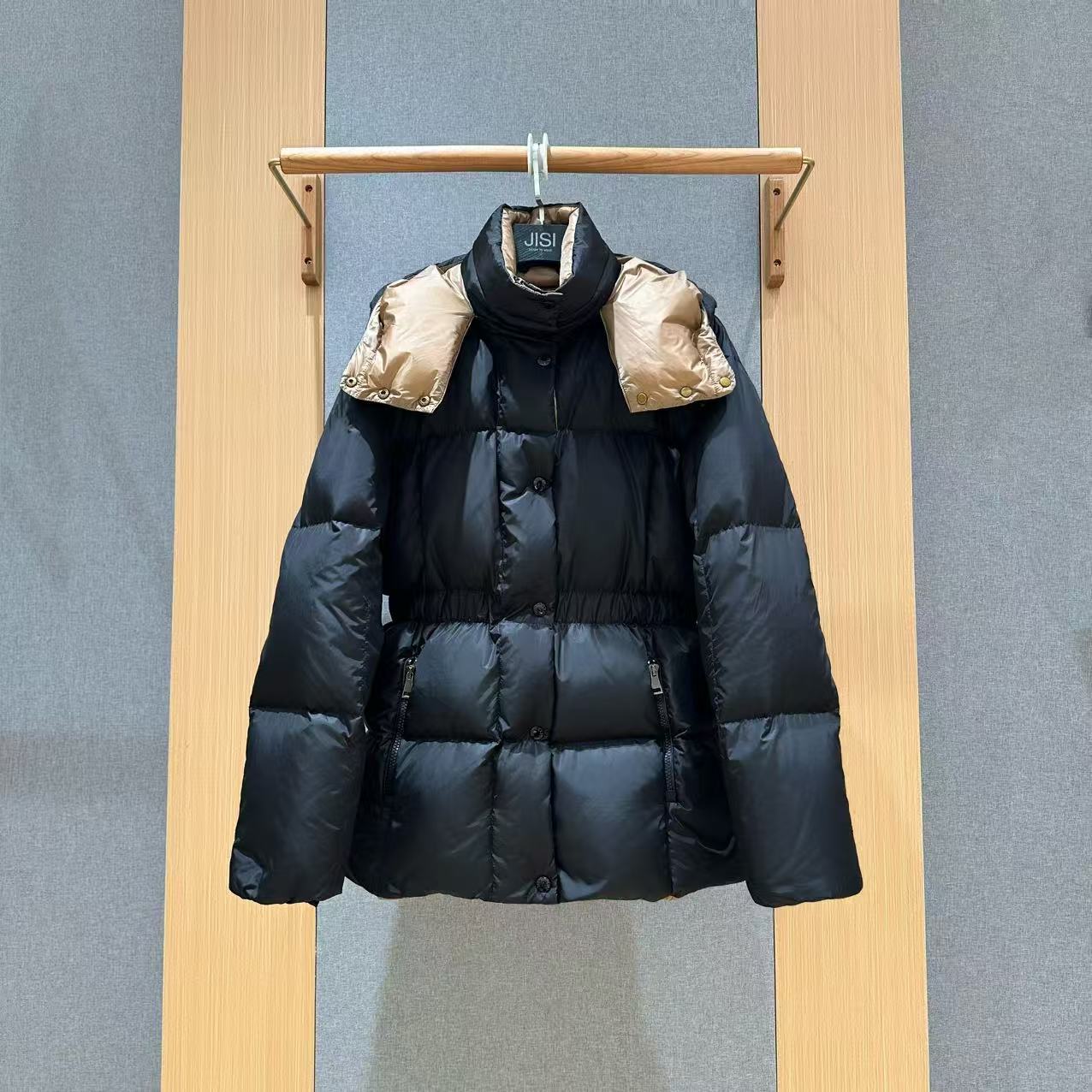 JISI  黑金连帽收腰外套羽绒服-YR25814J