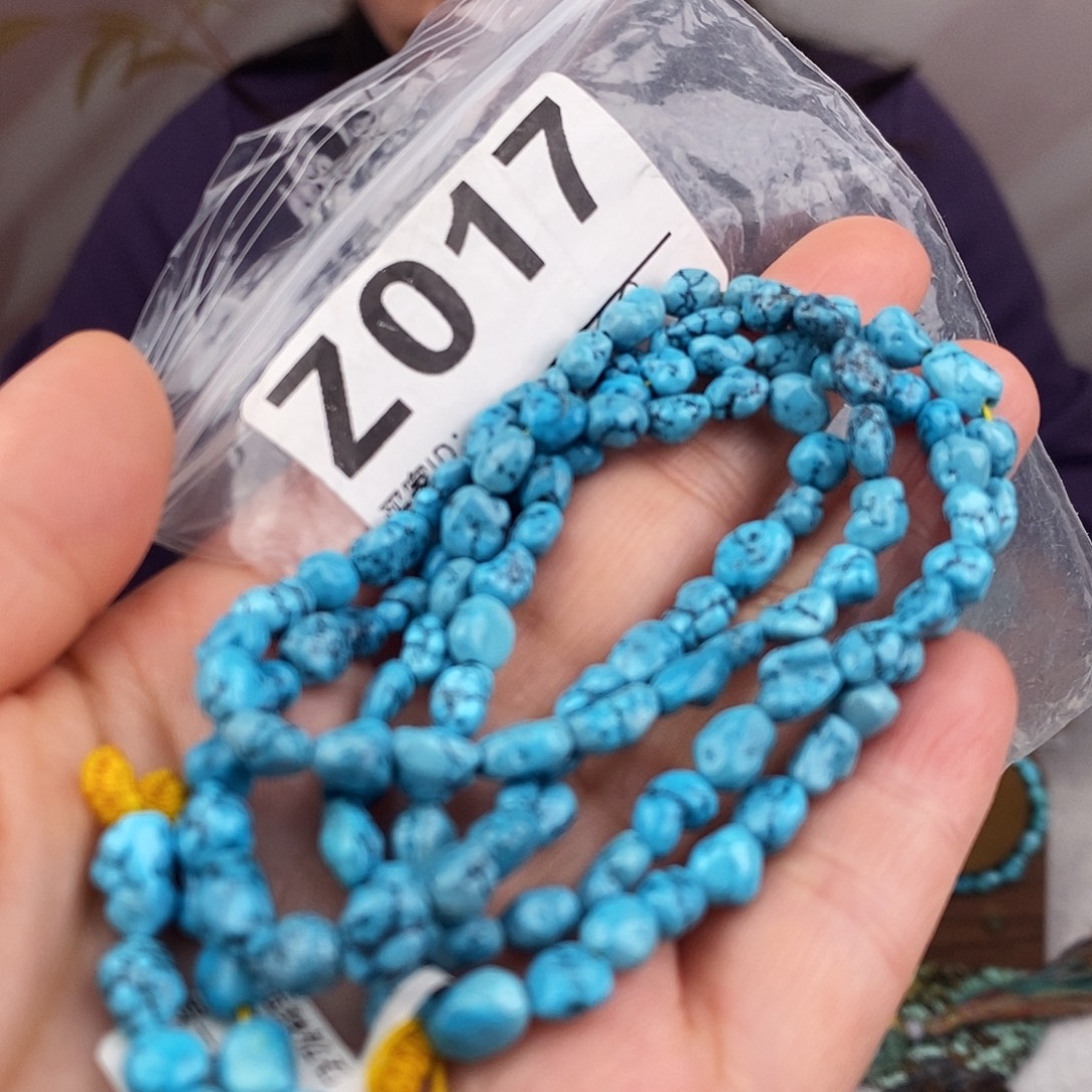 绿松石未镶嵌原矿