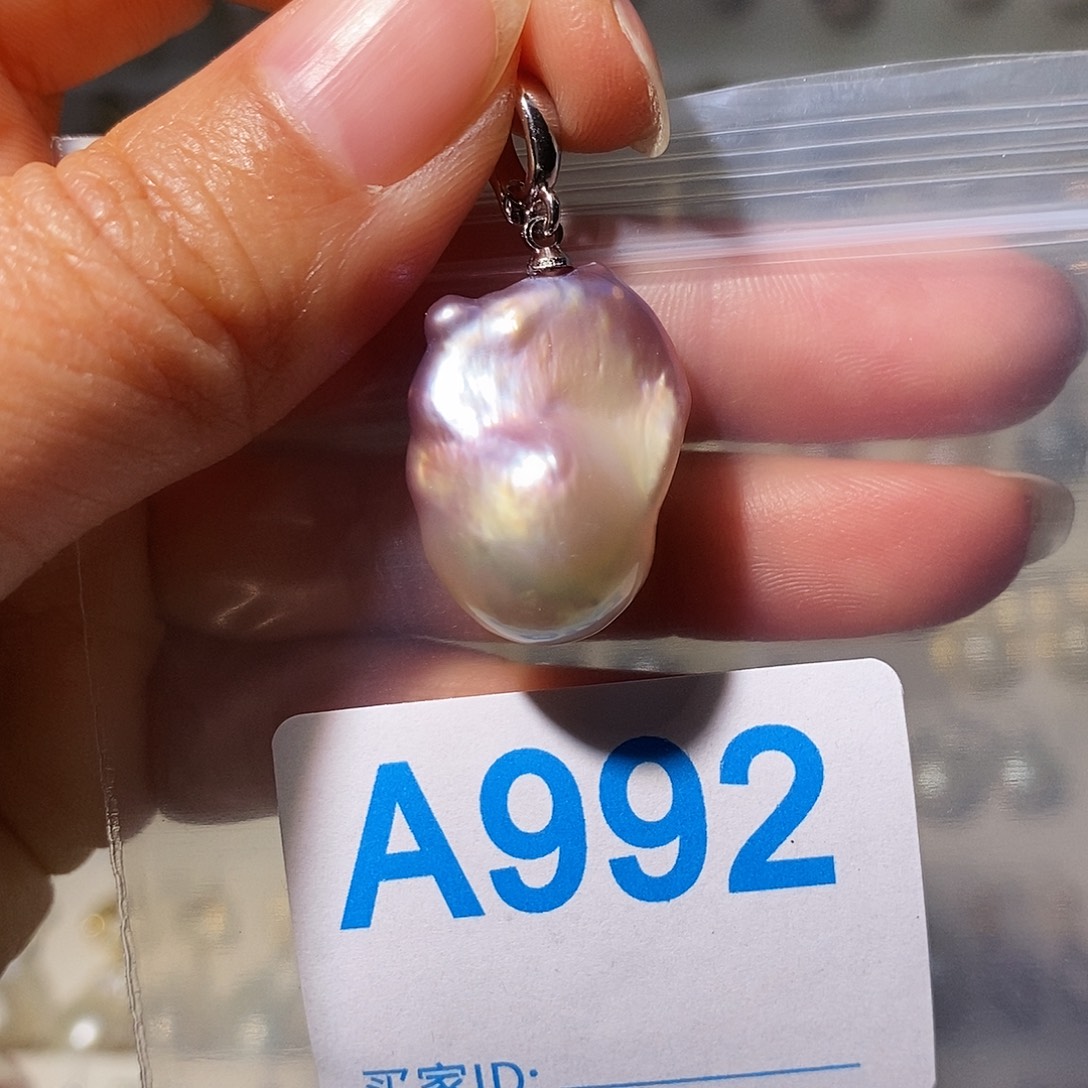 未镶嵌淡水珍珠颈饰