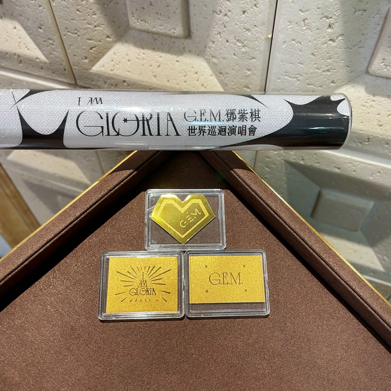 含金工艺品创梵精品邓紫棋“I AM GLORIA”系列3mg含金手机贴物料