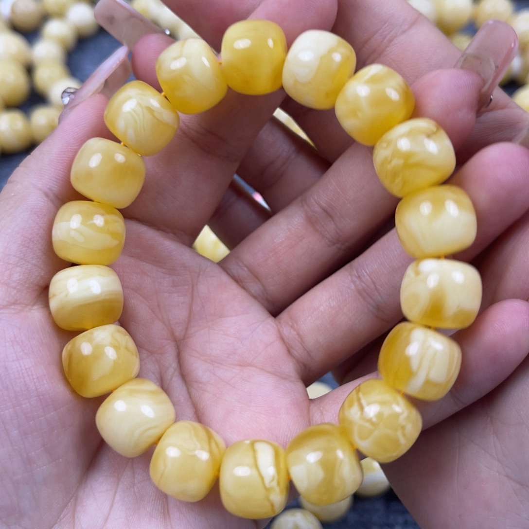 琥珀裸石未镶嵌尺寸14