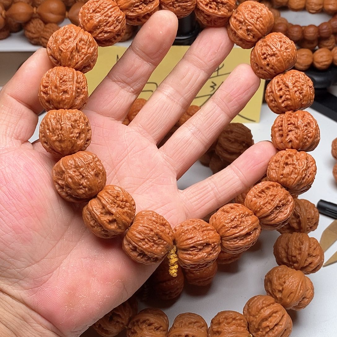 挺***的核桃文玩核桃2.5磨盘