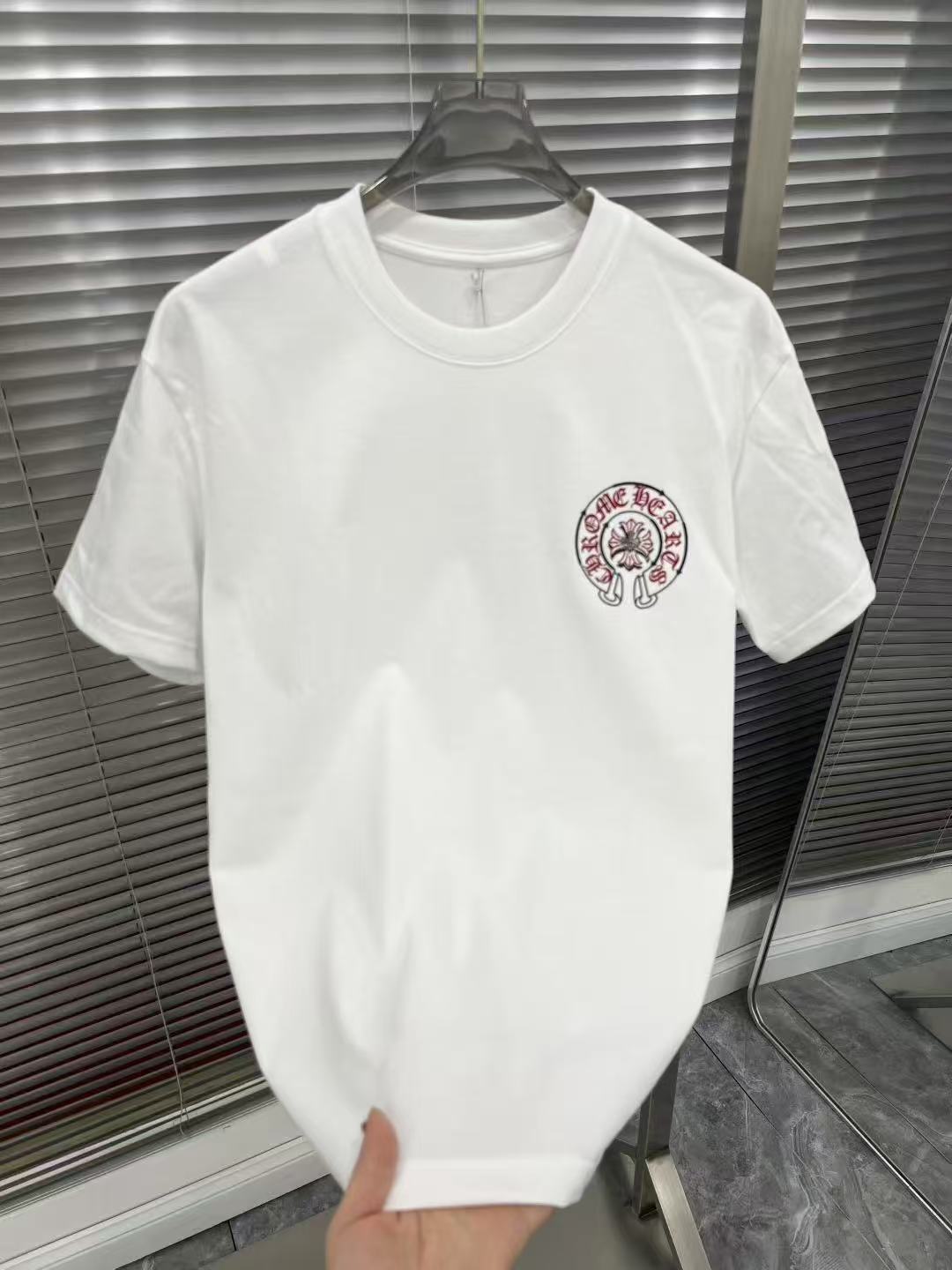 新品轻奢水洗彩色梵文刺绣休闲宽松圆领男装潮牌短袖t恤男T恤上衣
