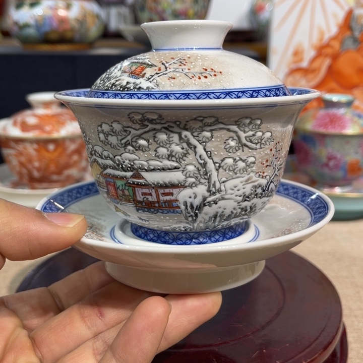 手工制作工艺品等