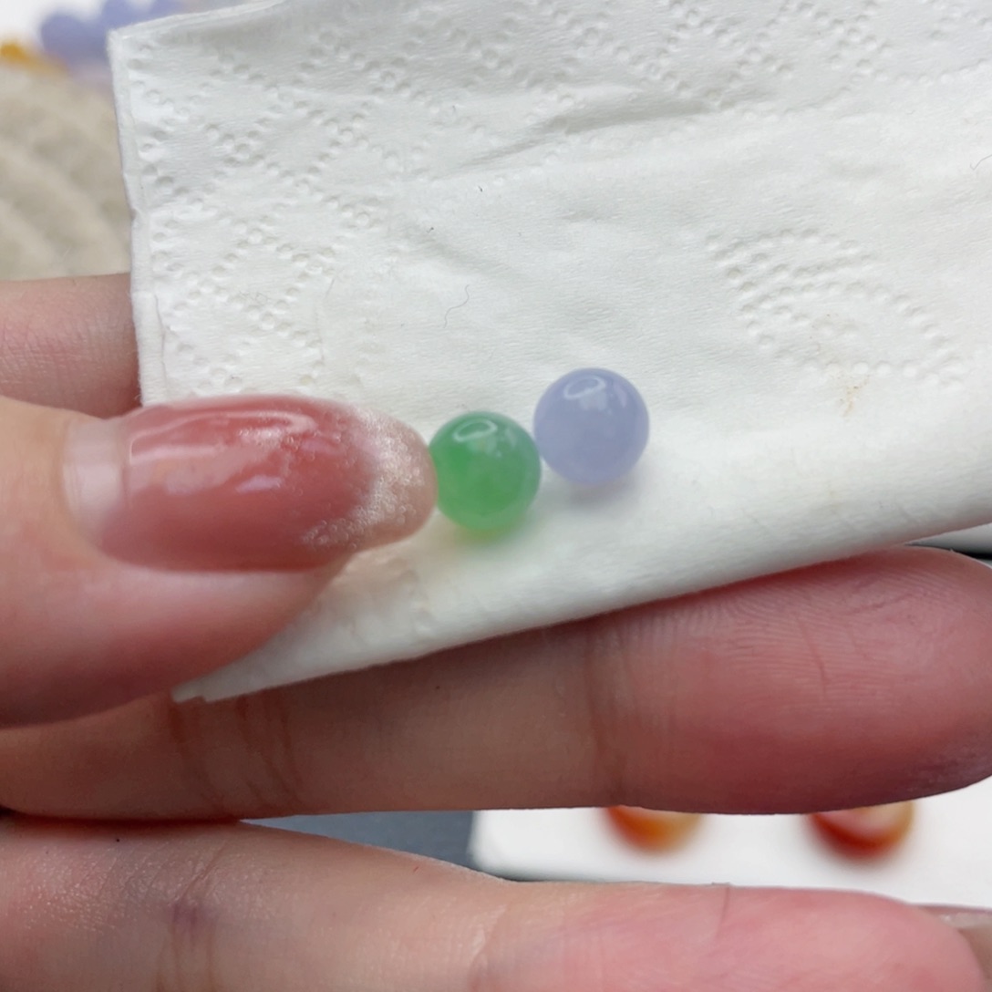 定制翡翠未镶嵌嫒**宝