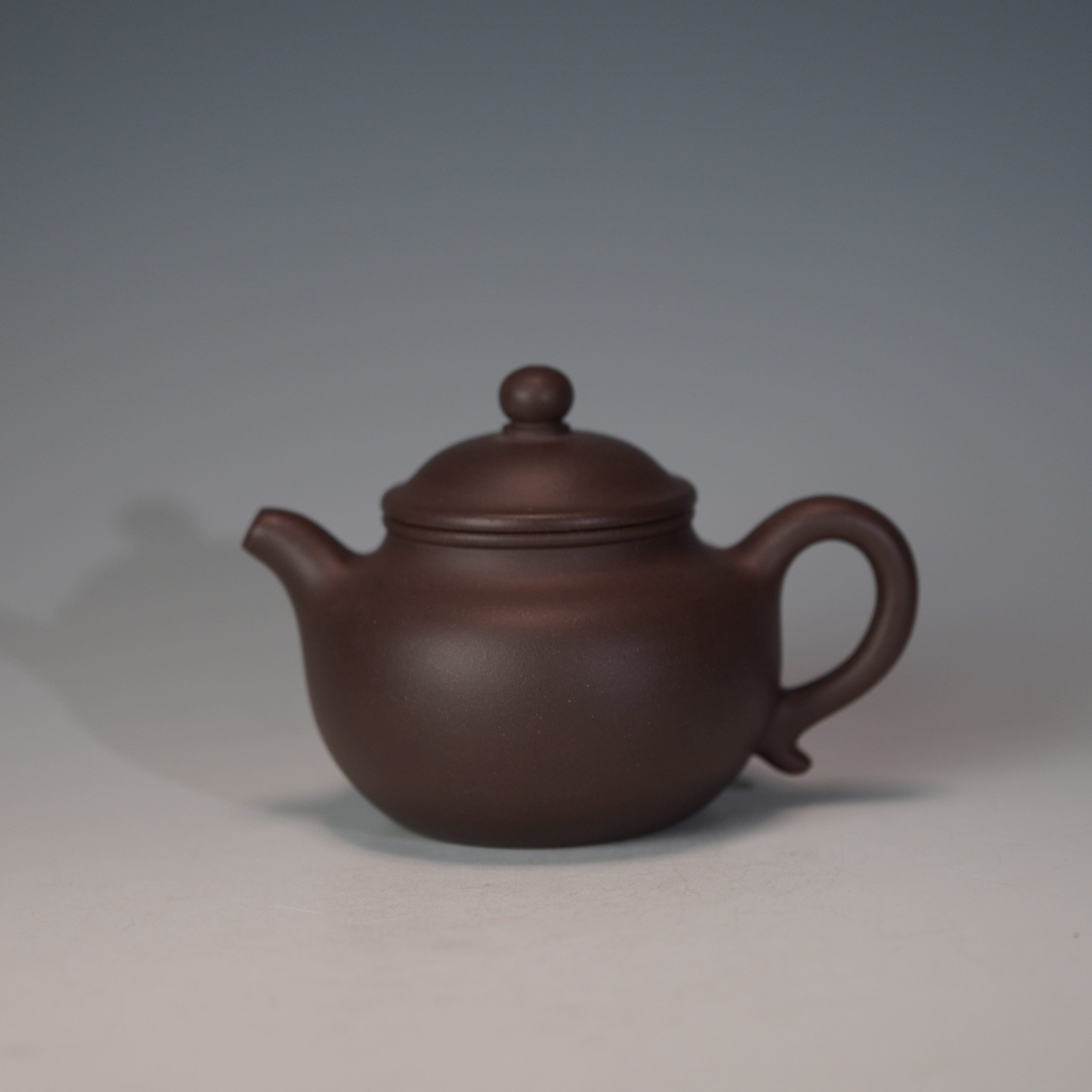 lot.21618 谢菲 紫泥莲子壶 150cc