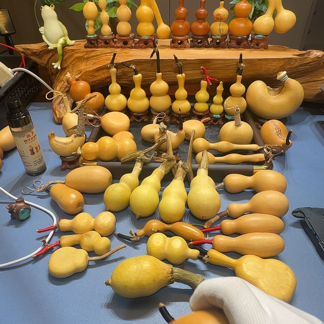 *****大叶紫檀（黑酸枝木类）