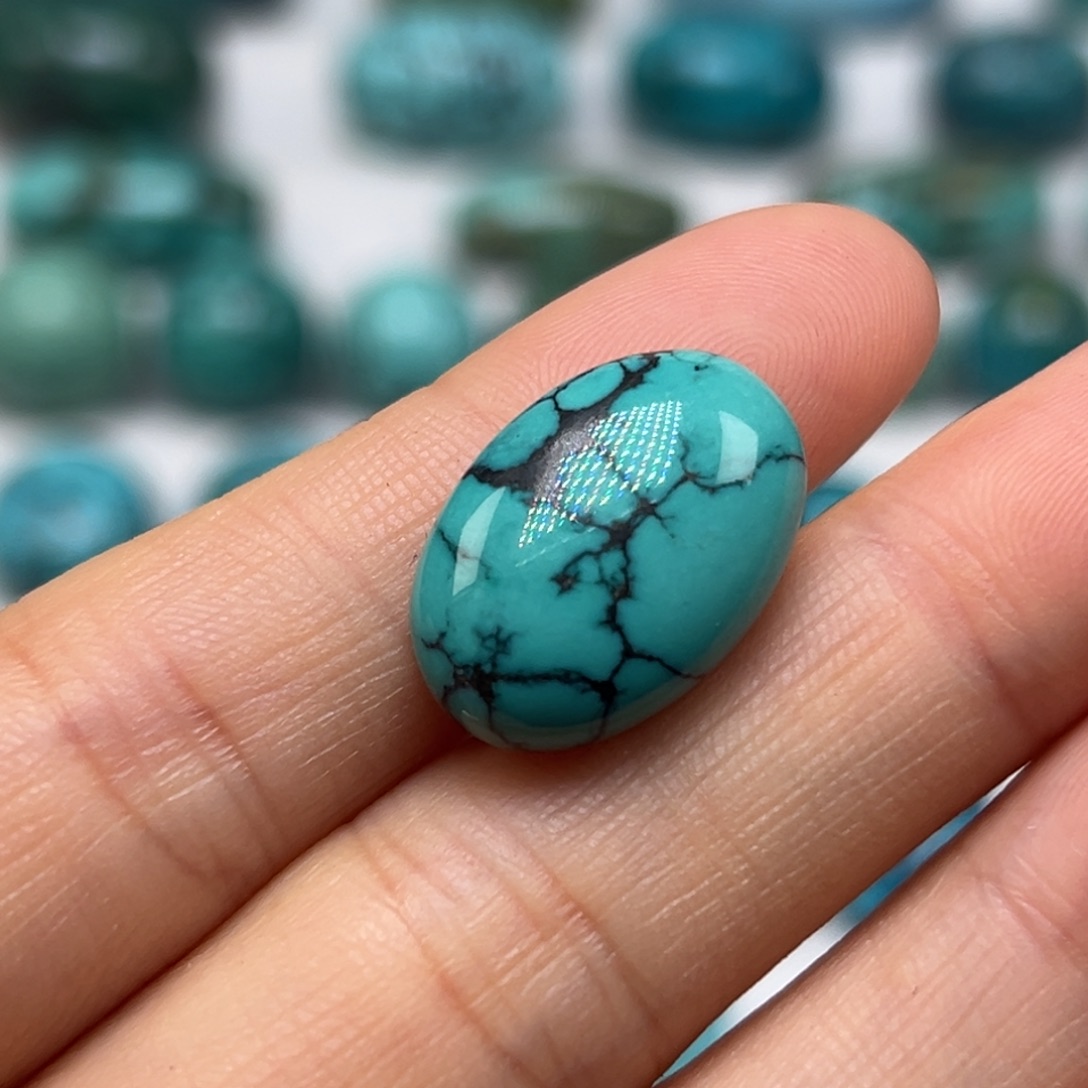 未镶嵌绿松石珠宝奇石