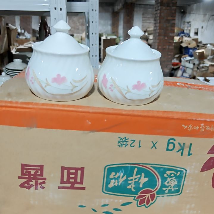 摆件陶瓷盘子碗啥都有