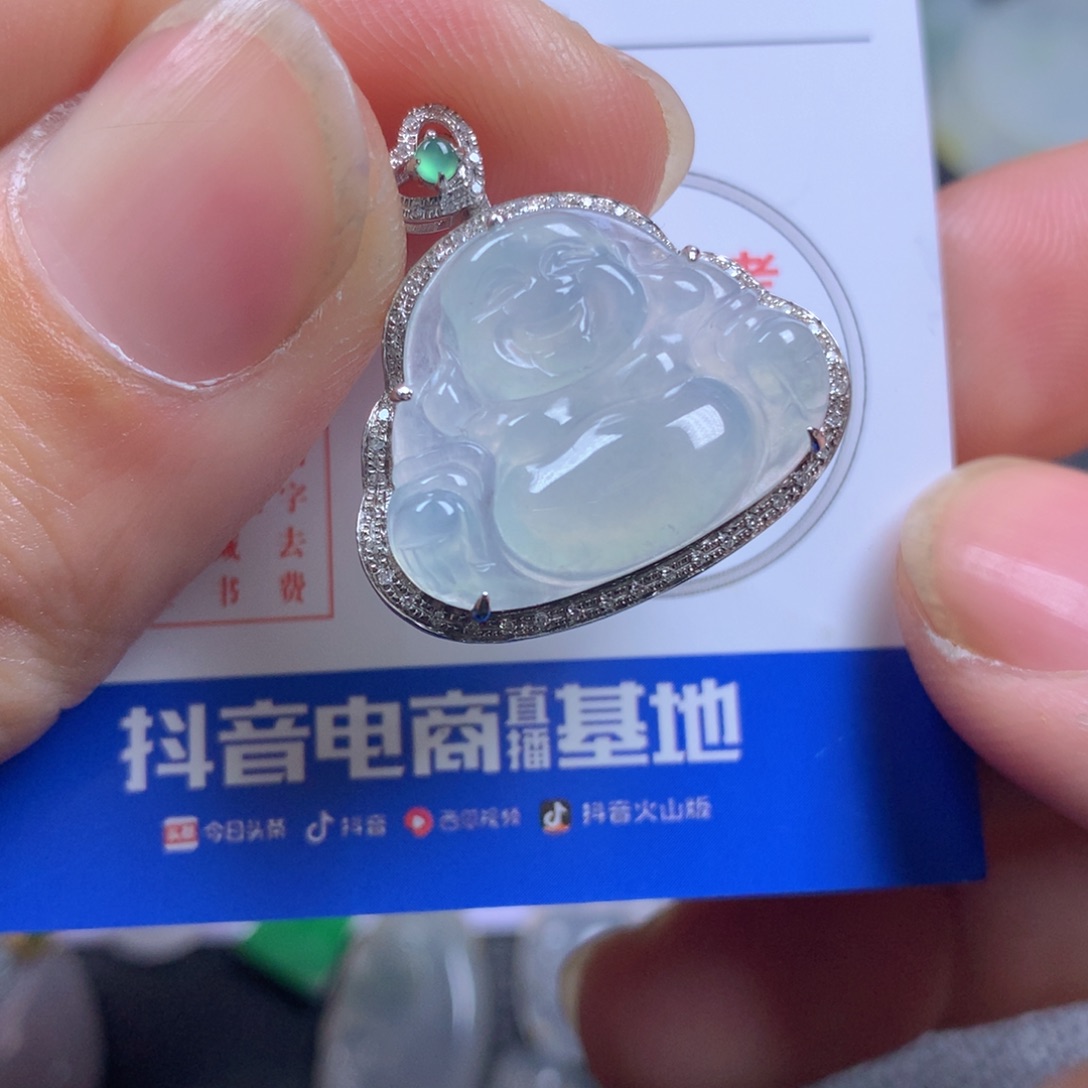 【闪购商品】翡翠颈饰18K金镶嵌翡翠