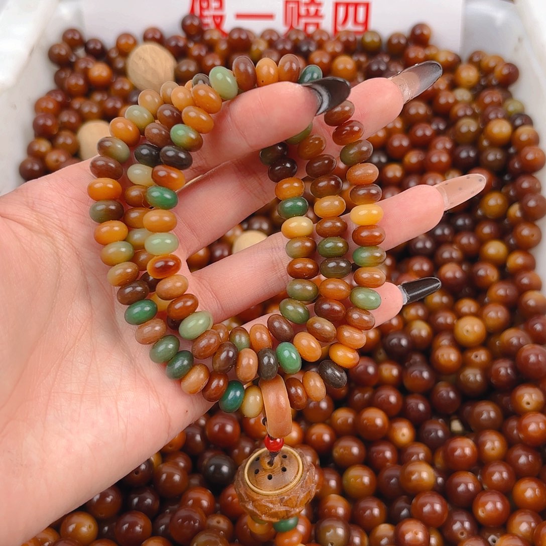 吊坠菩提根/象牙果小敦煌108