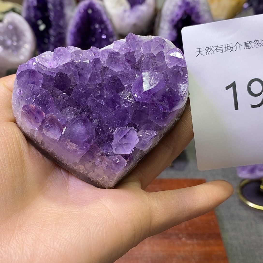 未镶嵌紫晶珠宝半成品