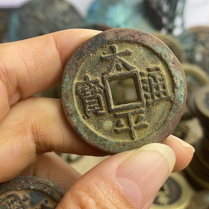 爱***服工艺品懂的拍懂的拍