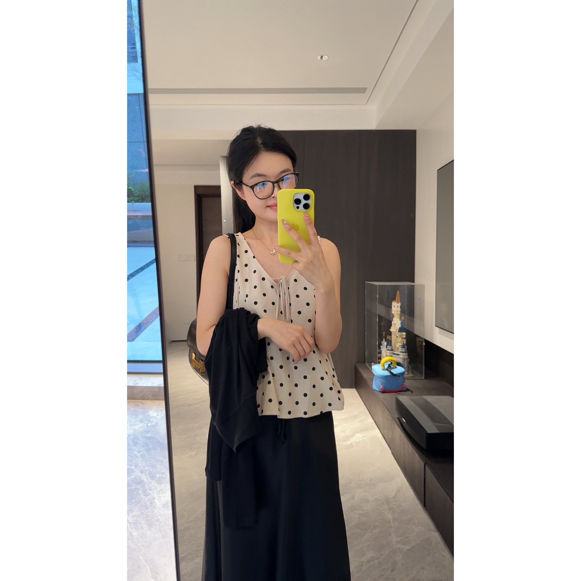 miss muzi “夏日香气”天丝棉麻干爽透气法式波点荷叶边背心小衫女