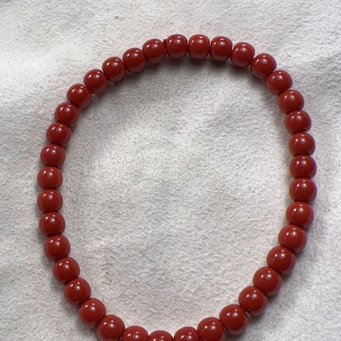 南红玛瑙手串未镶嵌