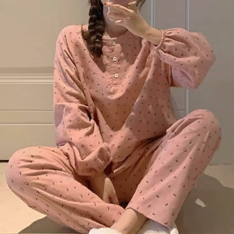 926德绒睡衣女士长袖套装秋冬女德绒家居服圆领颜色以直播间为准