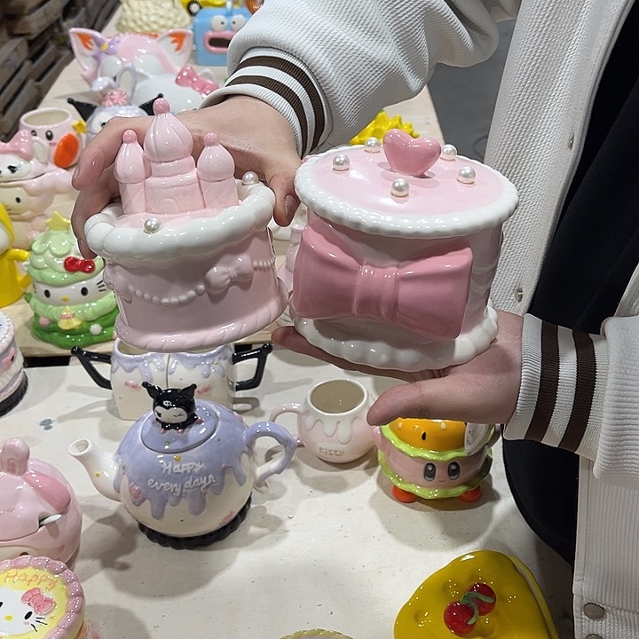 紫砂茶案这么多人在一起玩呢