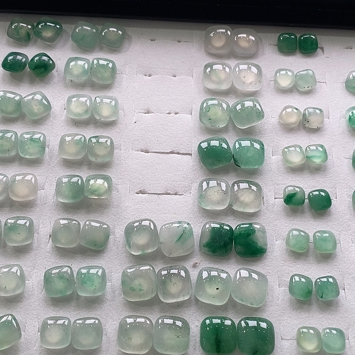 石英质玉（非洲翠）银S925镶嵌耳坠