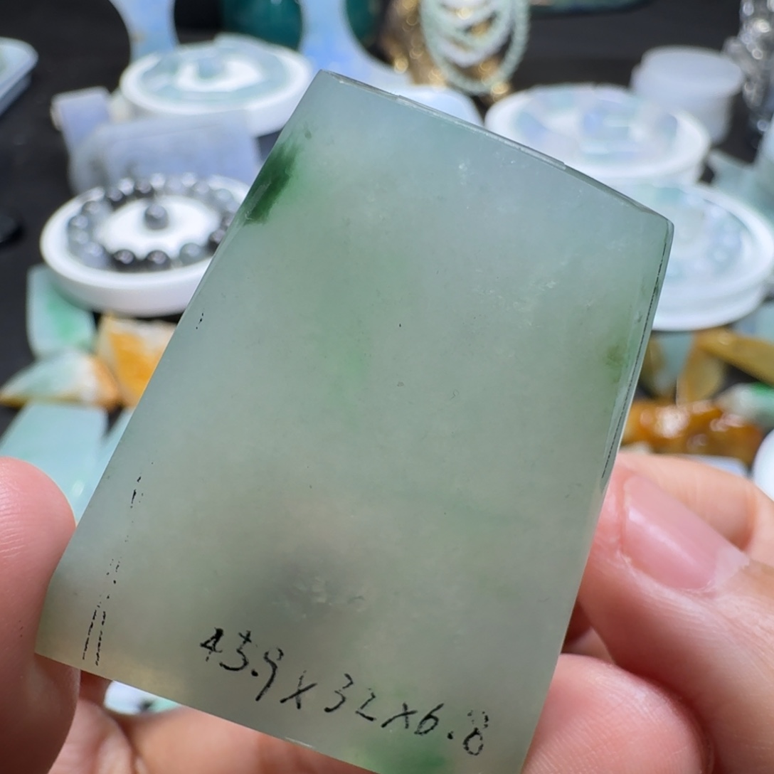 定制翡翠未镶嵌裸石定制