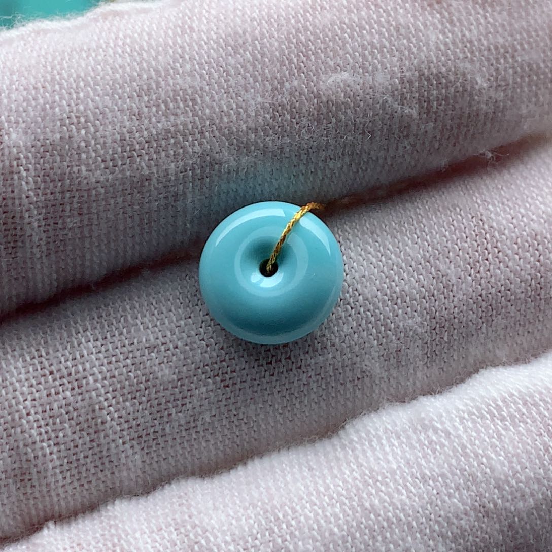 绿松石颈饰未镶嵌