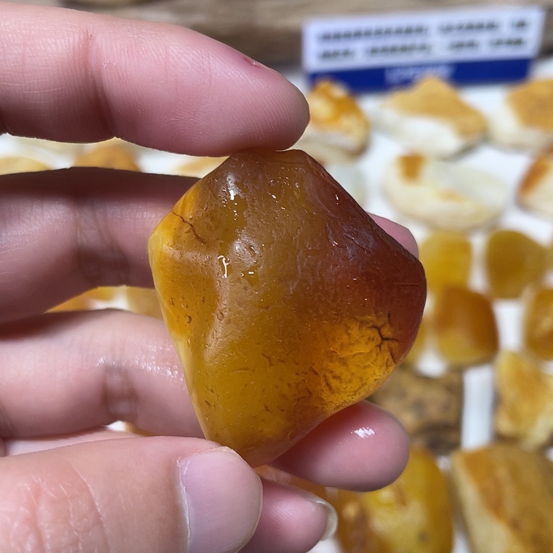 定制琥珀未镶嵌原矿琥珀