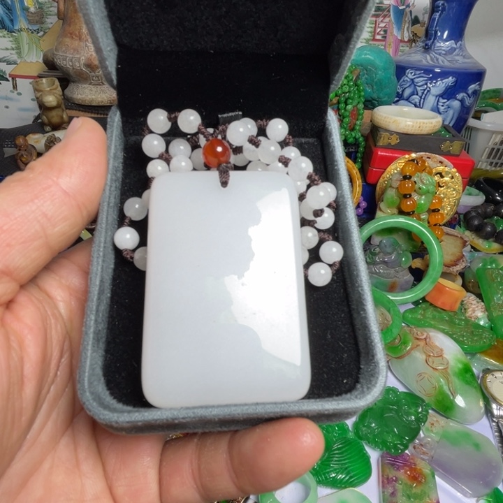 滴血莲花菩提吊坠