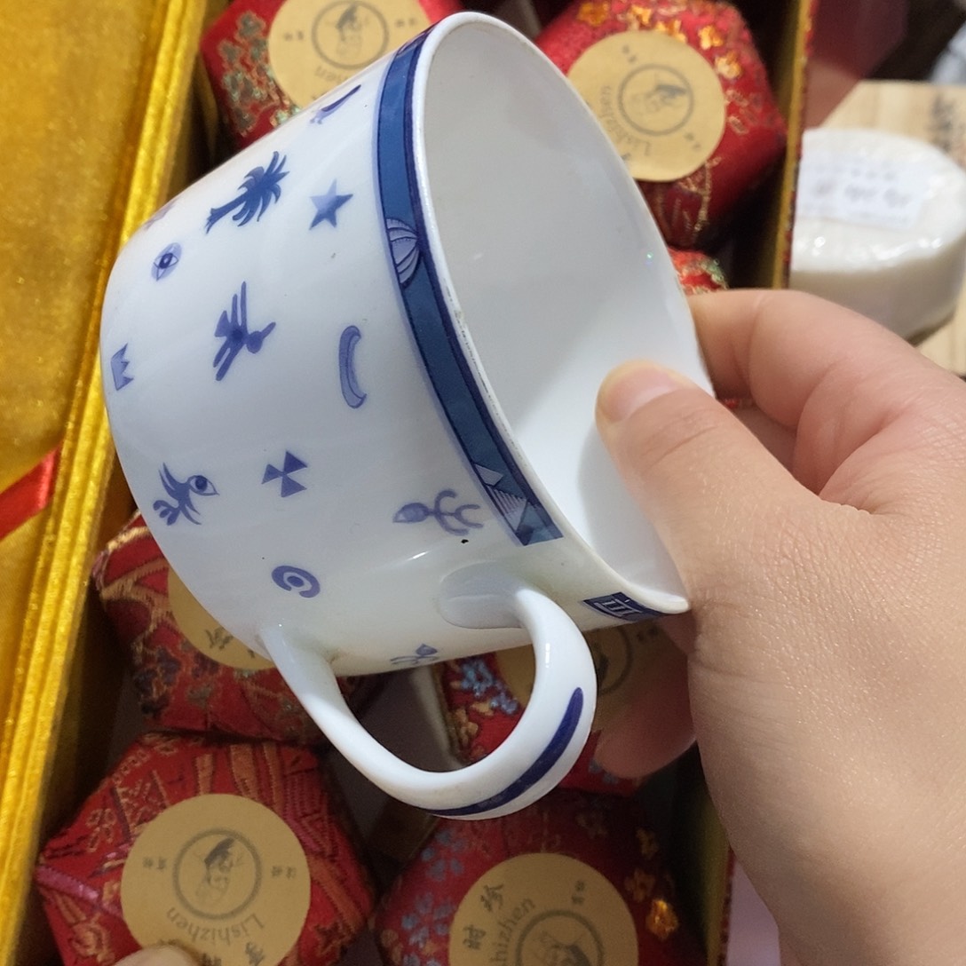 紫砂。。。。。。。。。。。。。。