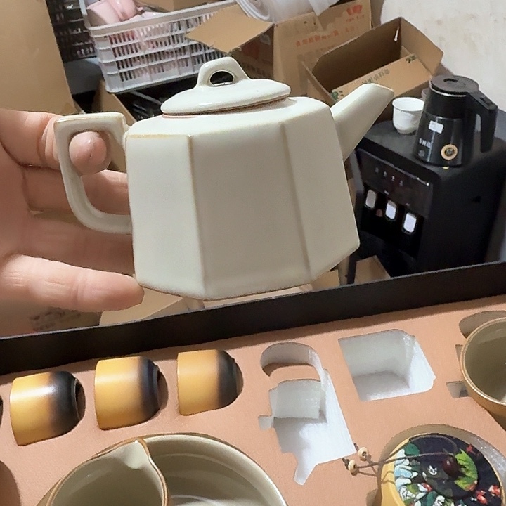 红泥瑕疵品介意勿扰