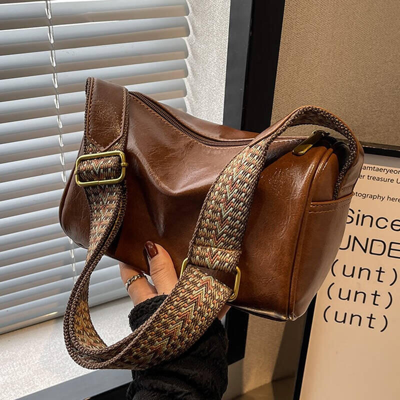 L12时尚风通勤款单肩包包托特包小斜挎包洋气单根简约