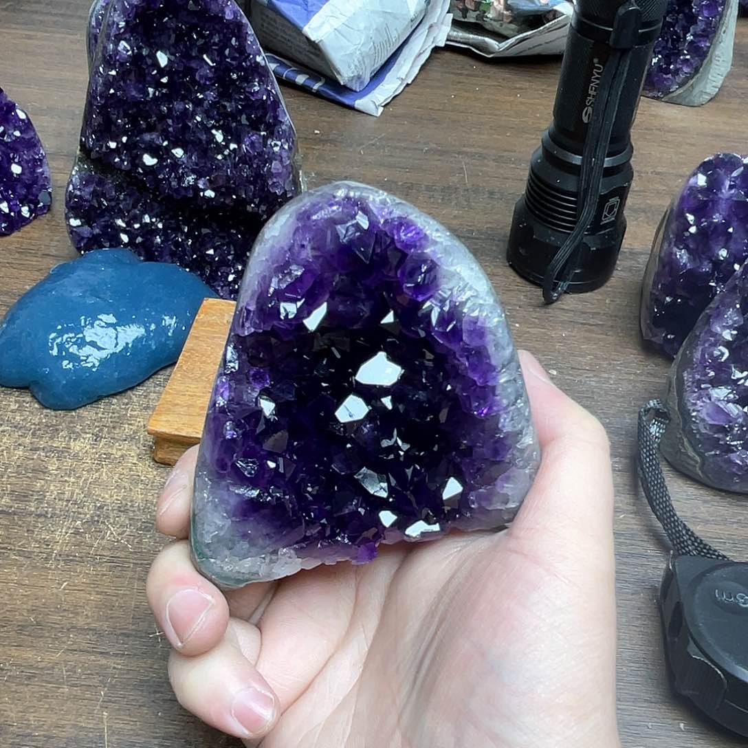 紫晶大型摆件（非配饰）未镶嵌