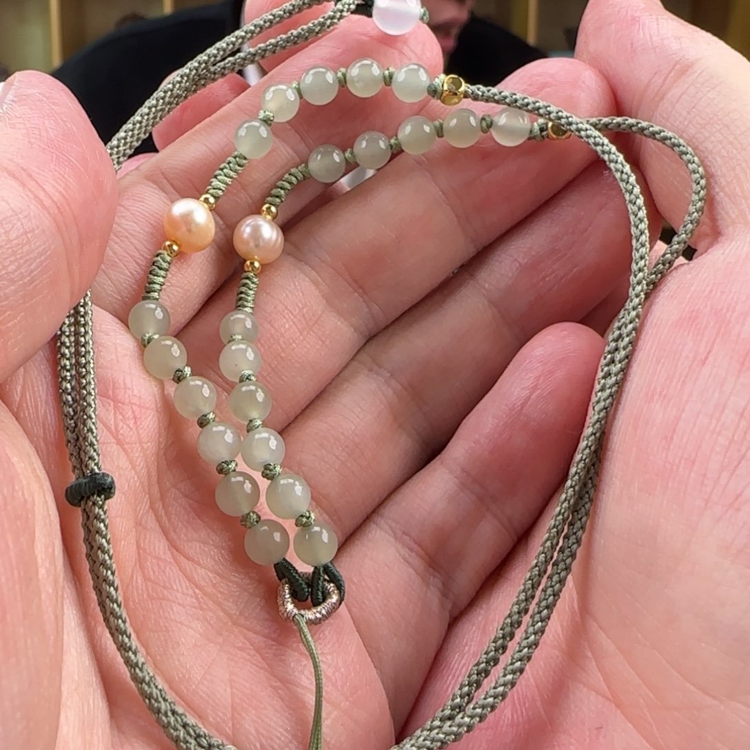 和田玉挂件未镶嵌绳子