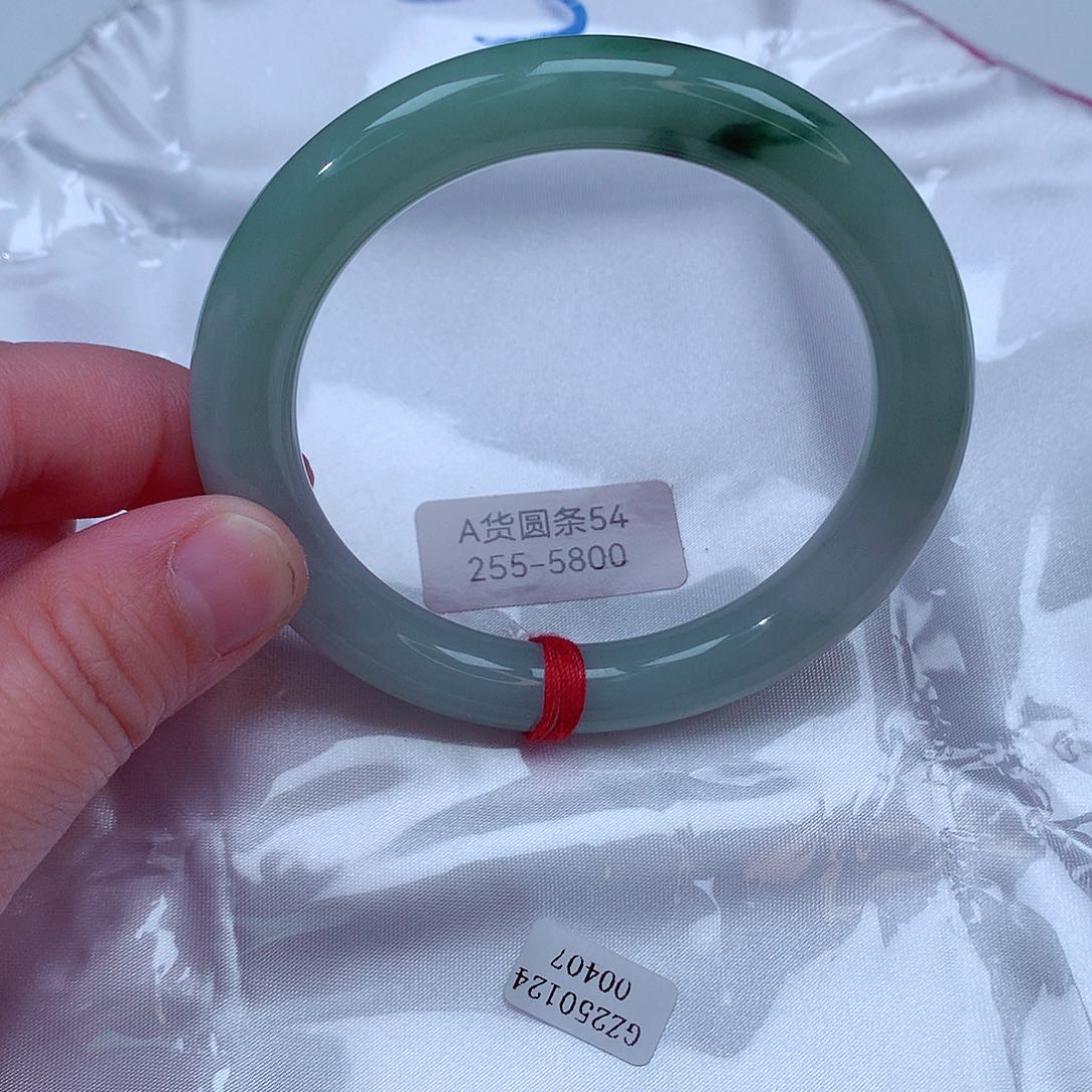 翡翠手镯未镶嵌255号