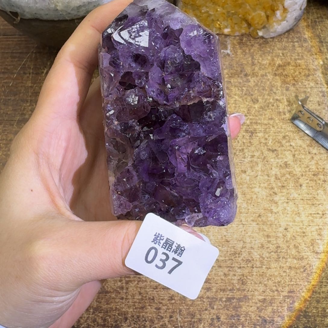 水晶大型摆件（非配饰）未镶嵌