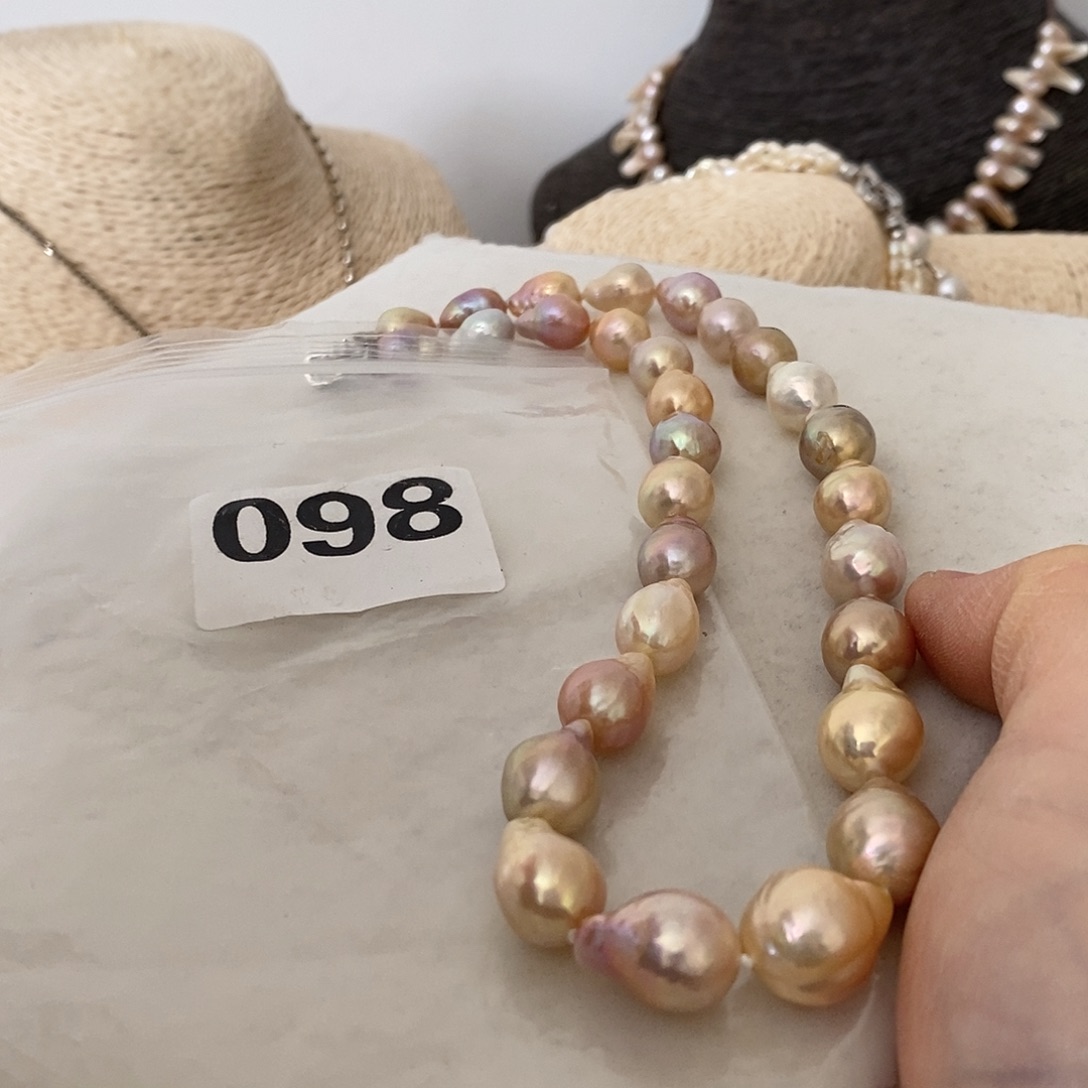 淡水珍珠颈饰未镶嵌