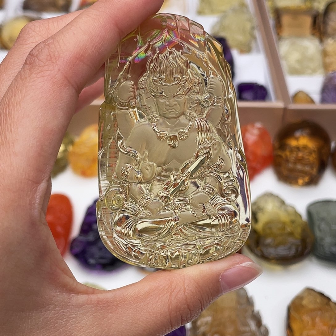 未镶嵌颈饰水晶定制吊坠不动