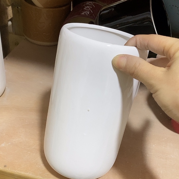 陶盆有孔 瑕疵针孔漏釉介意勿拍外口 7外高20