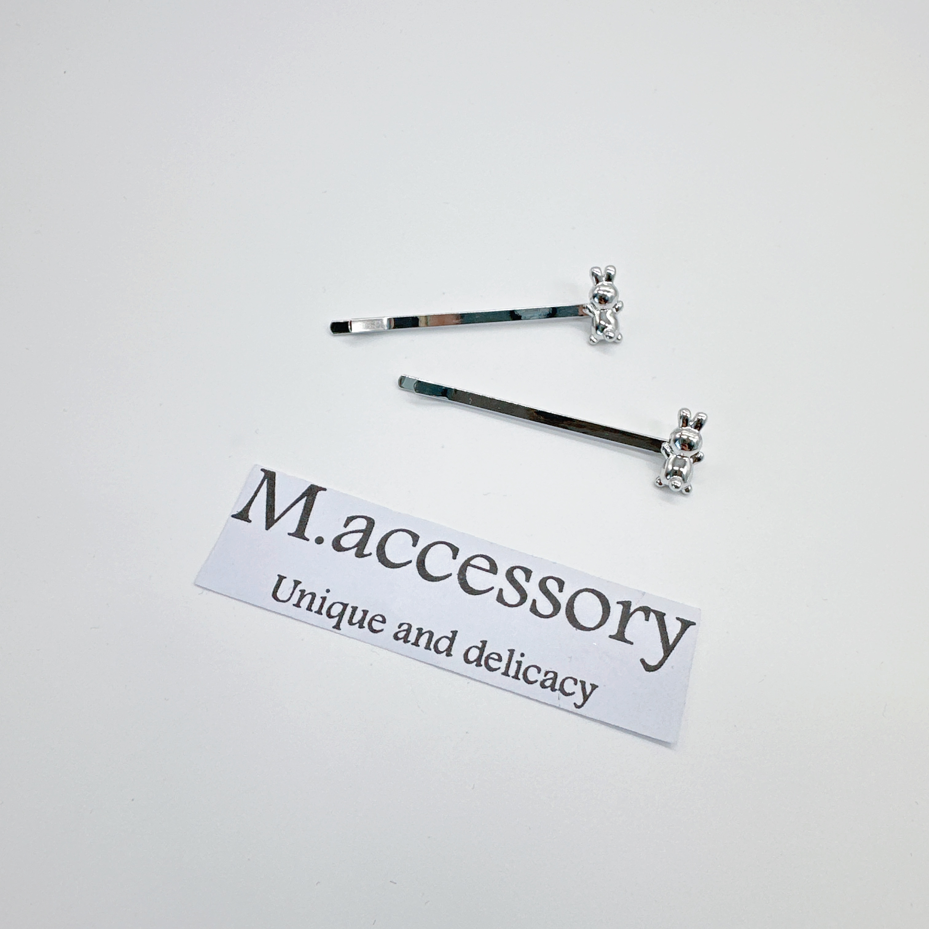 Mi33 银色卡通小兔一字夹 Y62056P2-6