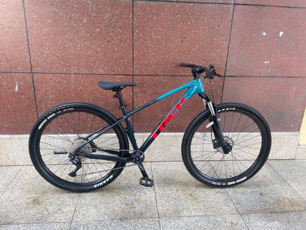 马林7山地车，29寸轮组