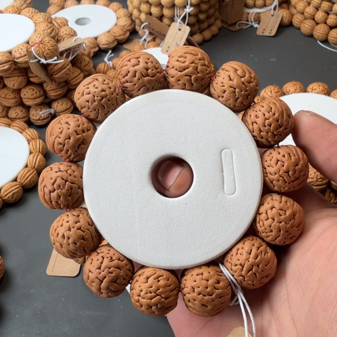 桃核手串红****）21盘锦肌肉纹