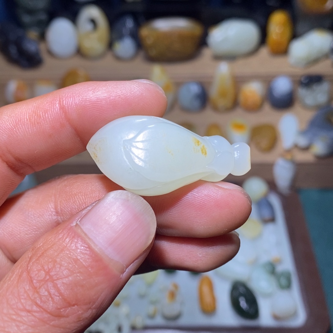 和田玉吊坠(不含链)未镶嵌