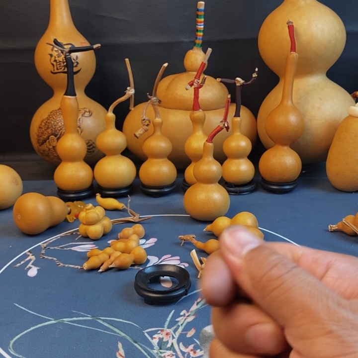 璇***周我们都要好好珍惜眼前