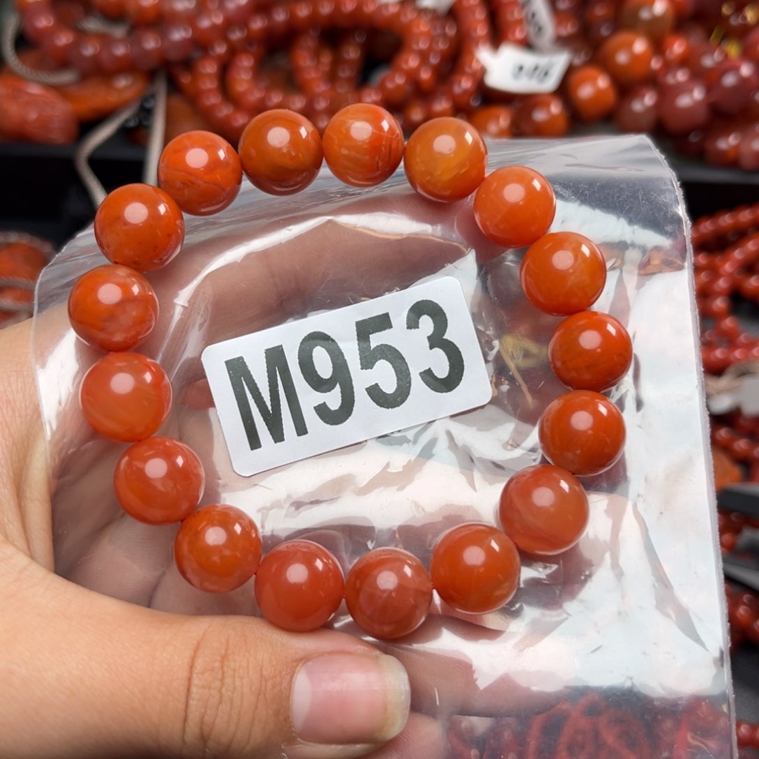 南红玛瑙珠宝奇石未镶嵌刘**?