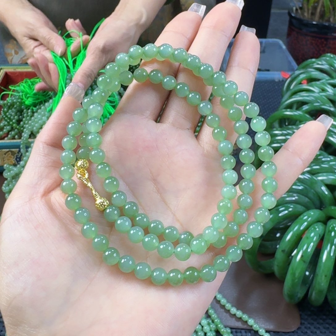 和田玉（碧玉）未镶嵌颈饰卡6