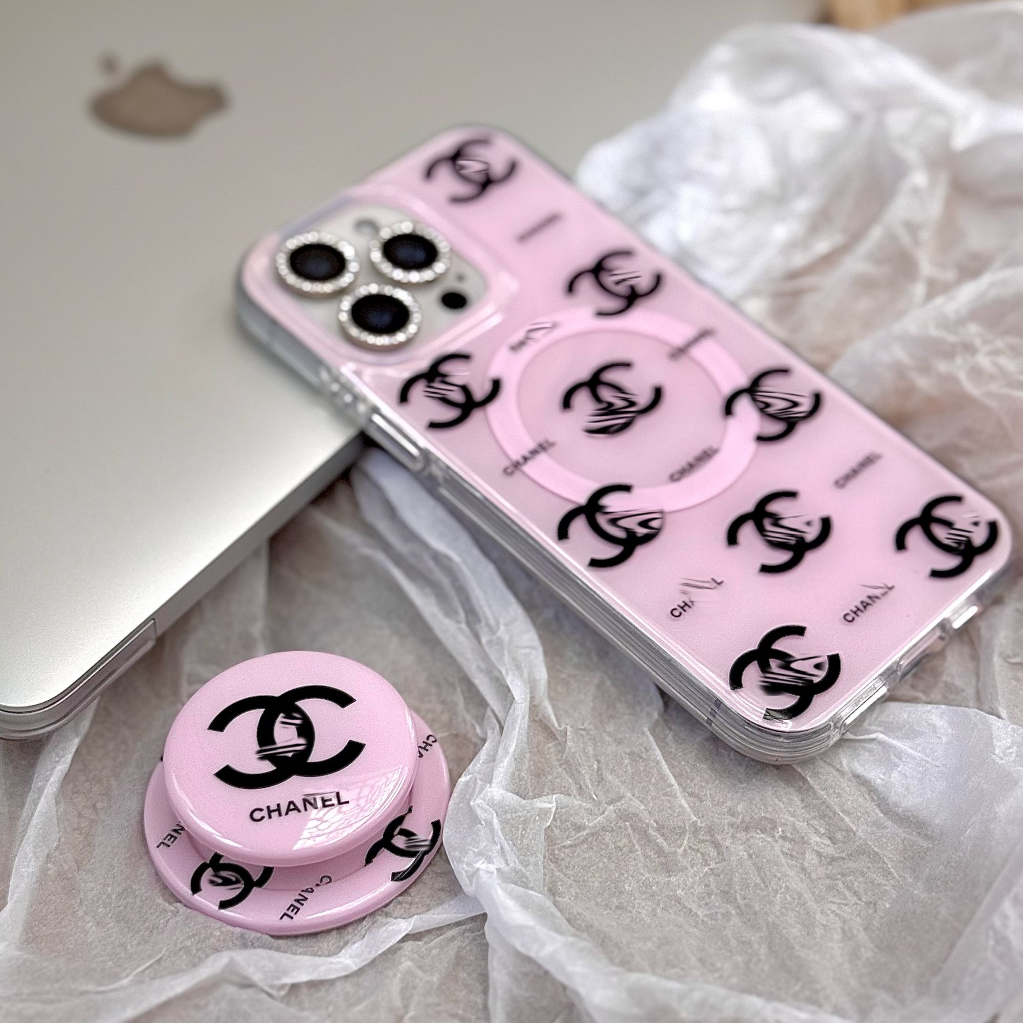 小香风创意磁吸设计手机壳 适用iphone13-16promax 手感细腻